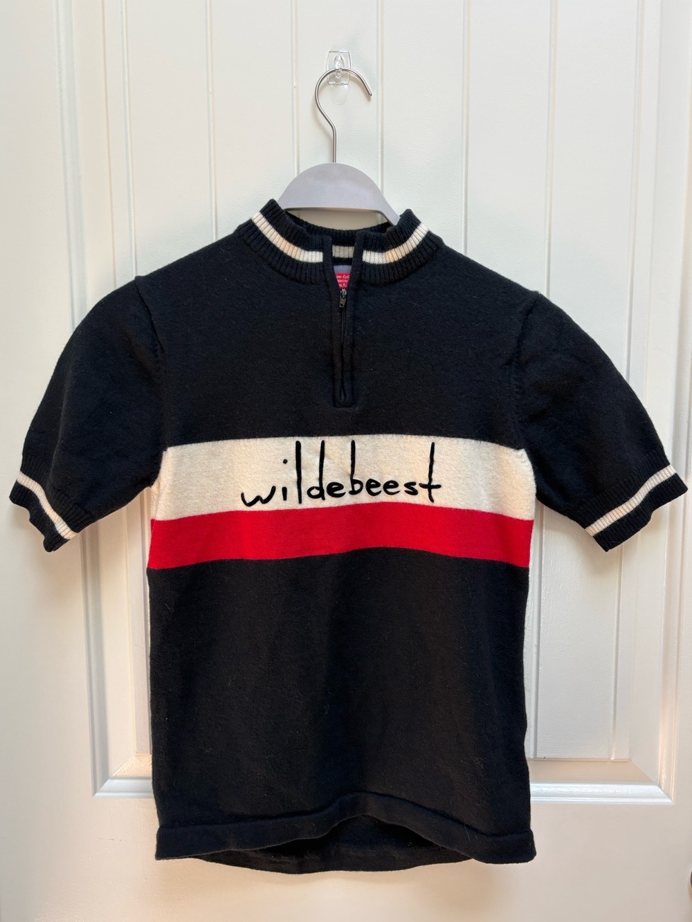 Vintage Merino Wool Cyclewear Sweater “Wildebeest” in Black, Red, Cream. Medium